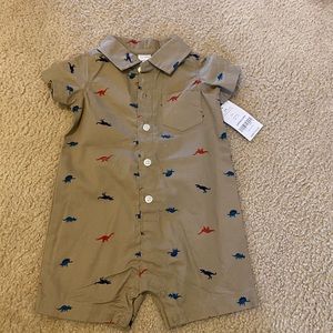 Carter’s infant Dinosaur khaki one piece short set